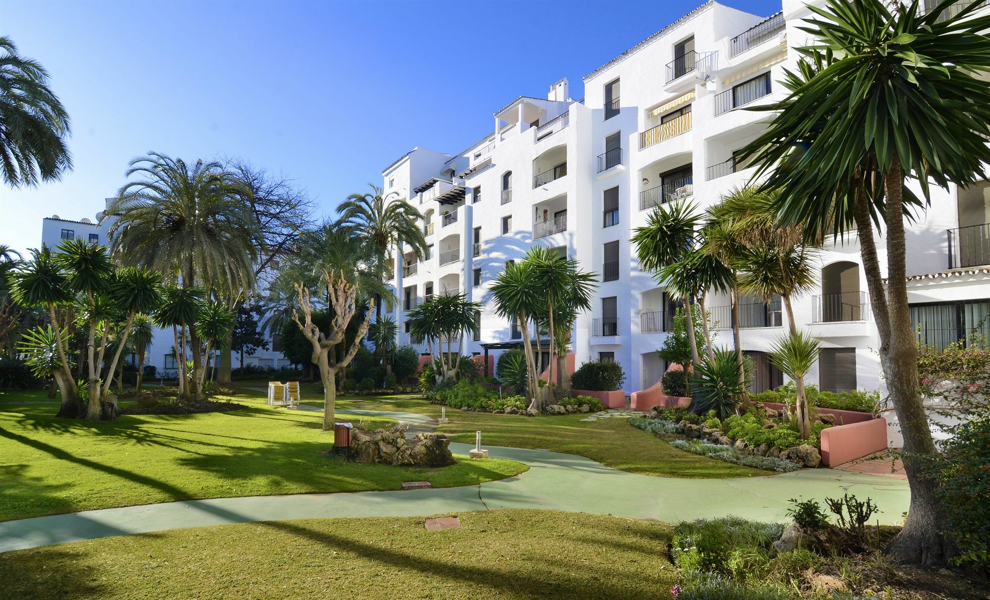 마르베야 Club Jardines Del Puerto 아파트 외부 사진