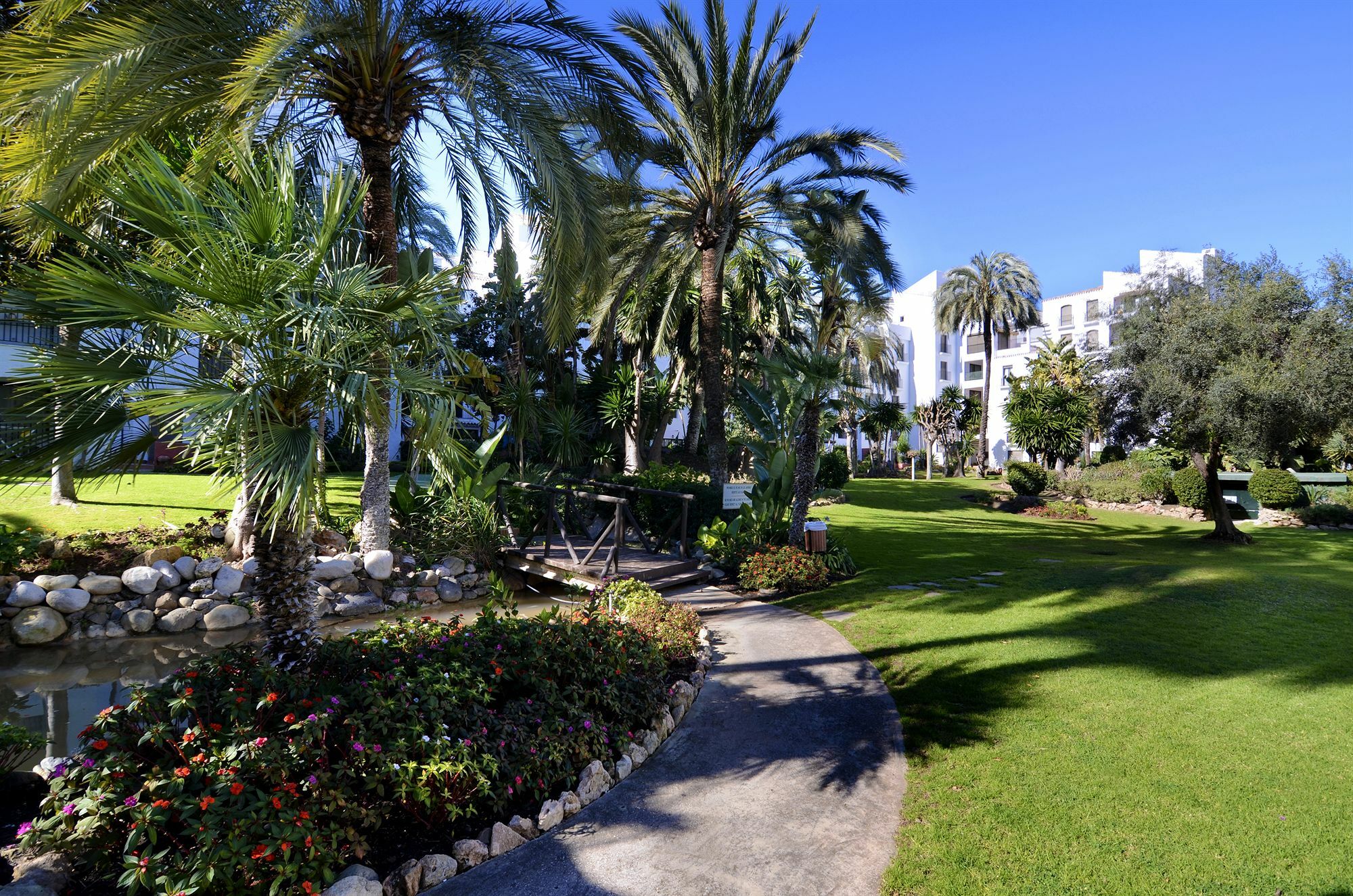 마르베야 Club Jardines Del Puerto 아파트 외부 사진